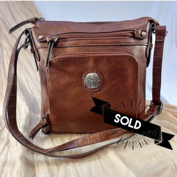 Bueno Handbags - Bueno Crossbody Purse Brown Soft Leather Shoulder Bag  Handbag